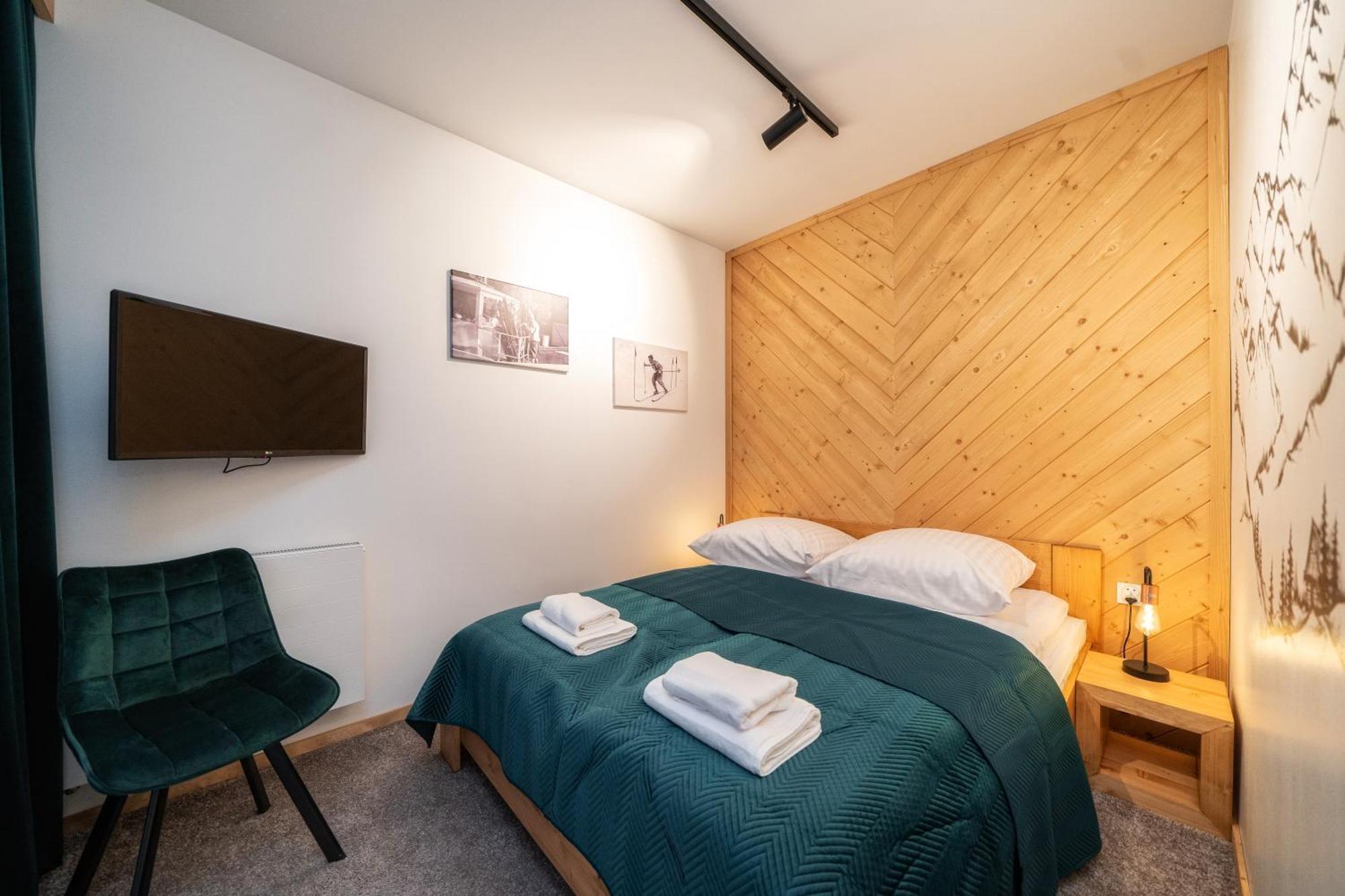 Tatrzanska Miejscowka - Apartamenty Centrum Закопане Стая снимка